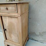 Table de chevet