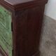 Buffet long en bois avec portes anciennes vertes