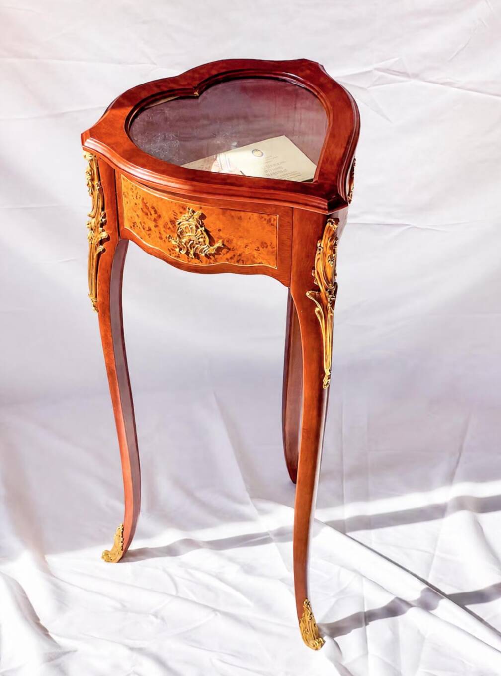 Faberge Heirloom Furniture Collection Heart-Shaped Display, Vintage Jewelry