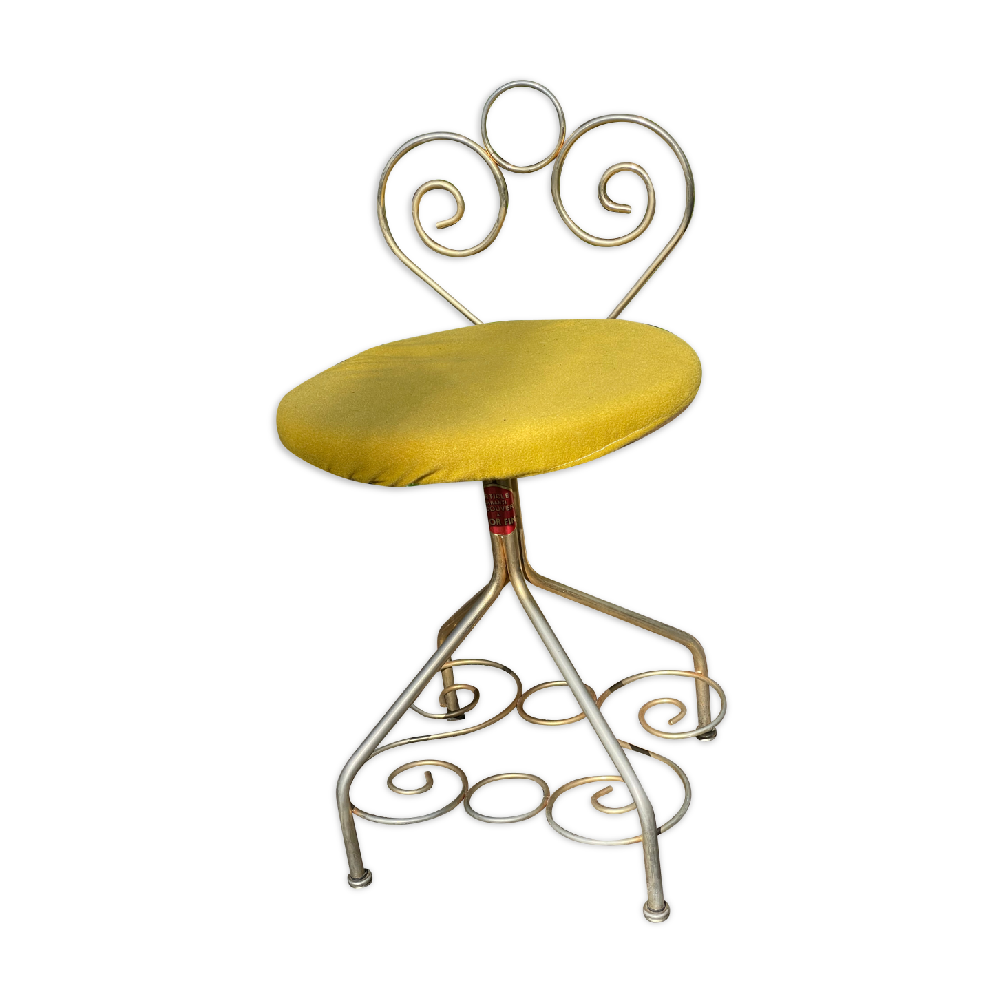 Small chamber chair in gold gold fine metal