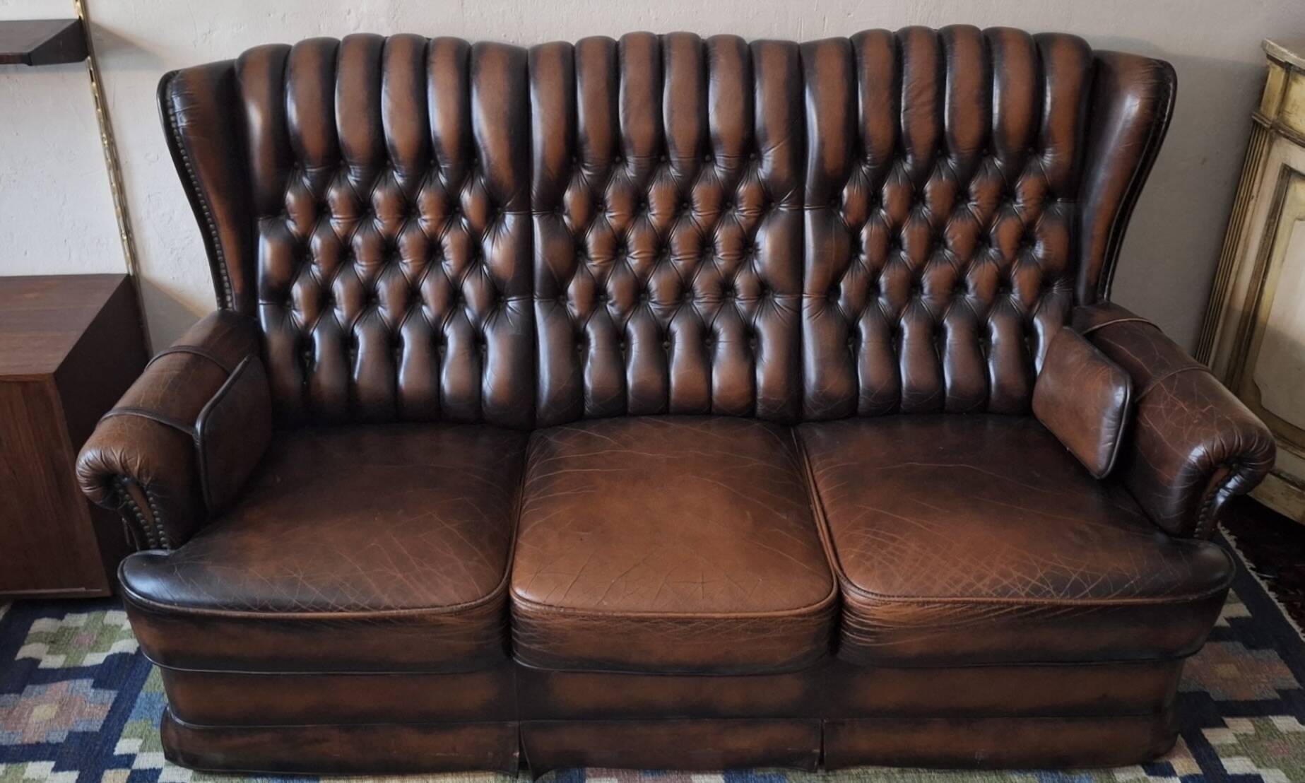 Chesterfield 3-seater chestnut coloured leather sofa