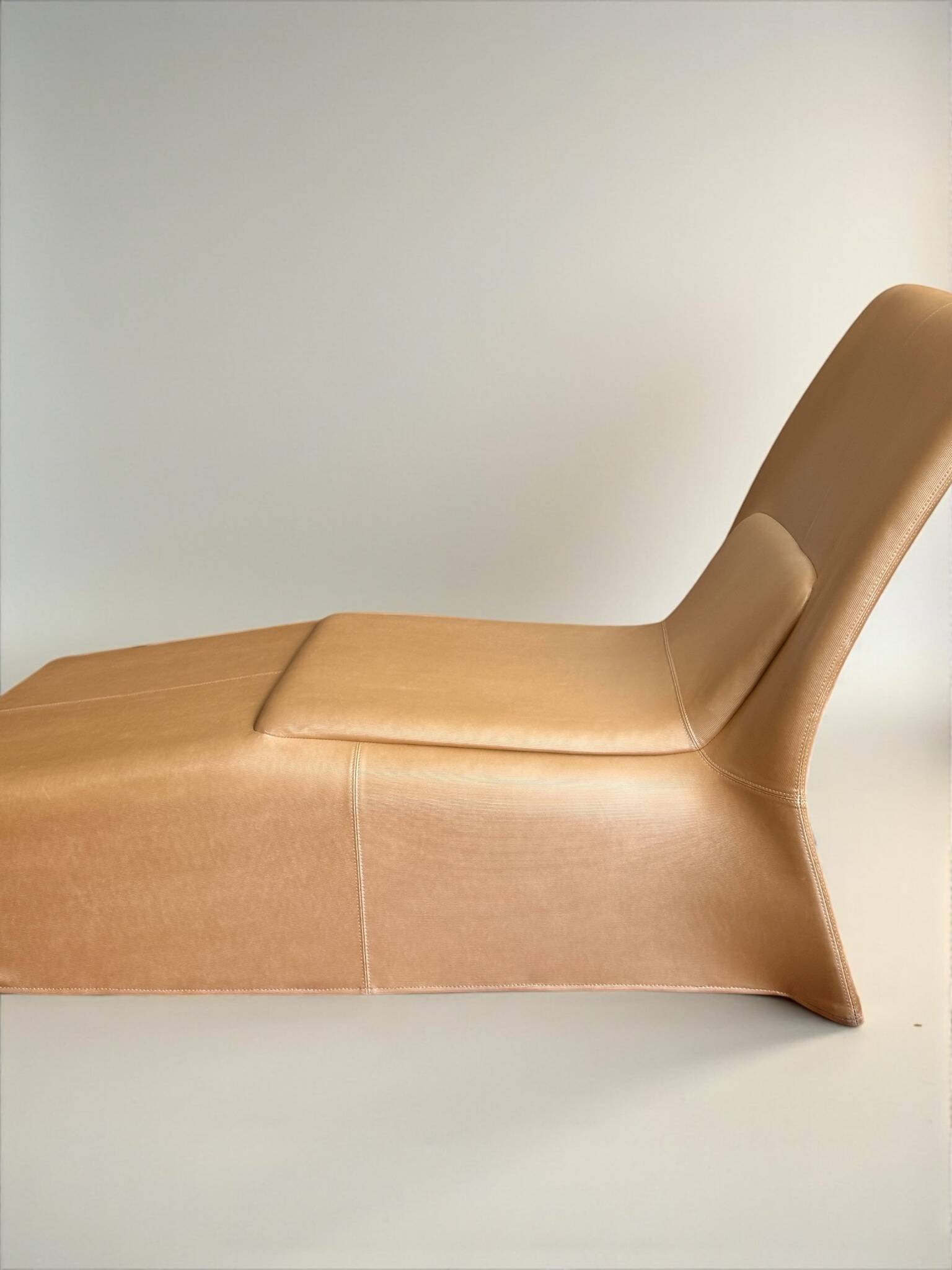 Rare Patricia Urquiola Molteni&C chaise longue model Glove design Italy