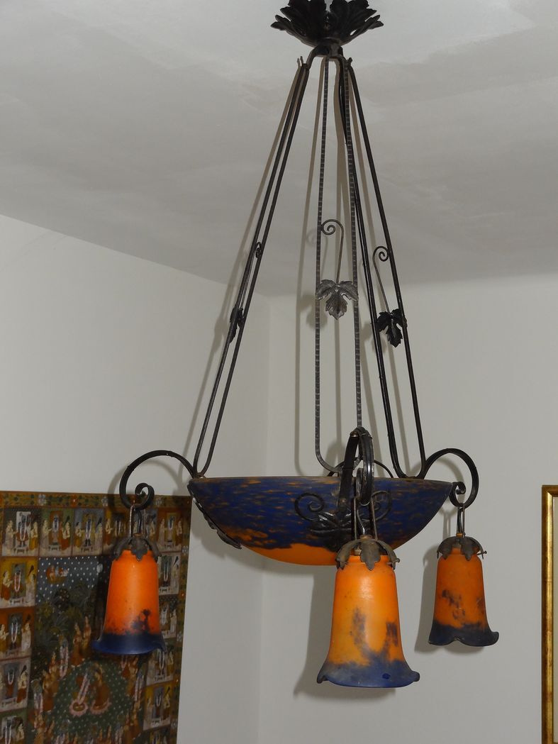 Art Deco Lustre Noverdy France in beaten iron