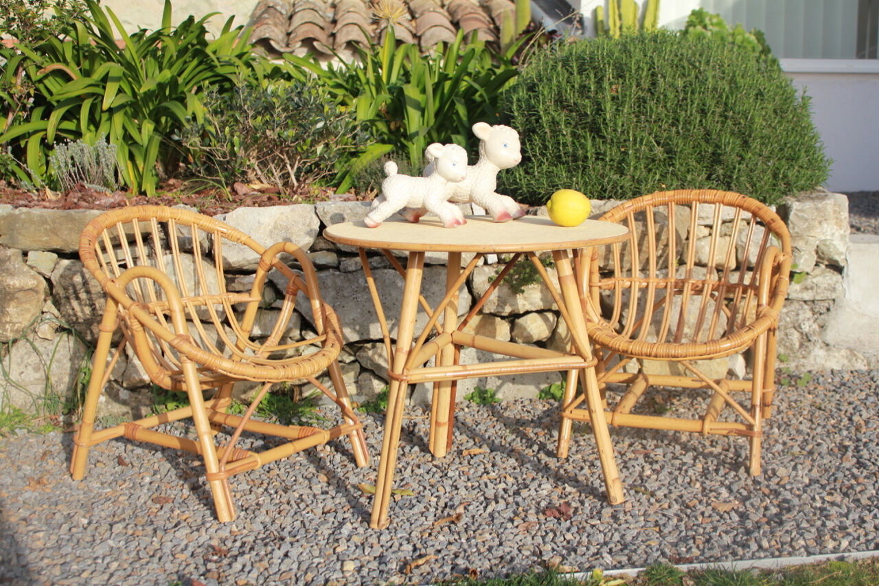 Vintage set for children in rattan