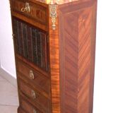 Chiffonier