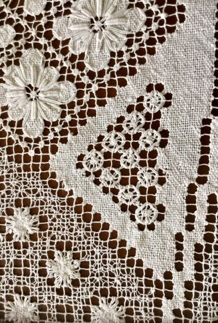 60/70 Italy fashion table made hand woven embroidered