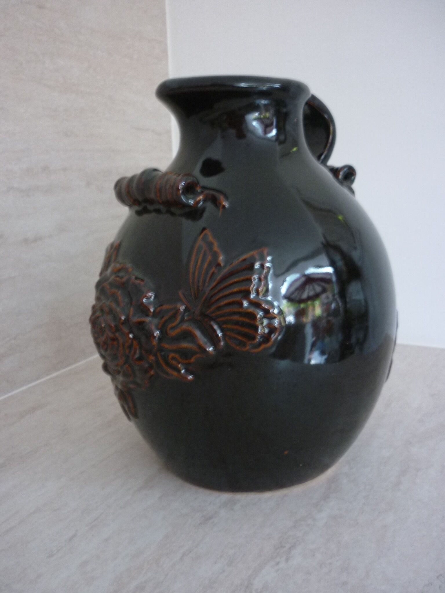 Dark brown ceramic potiche