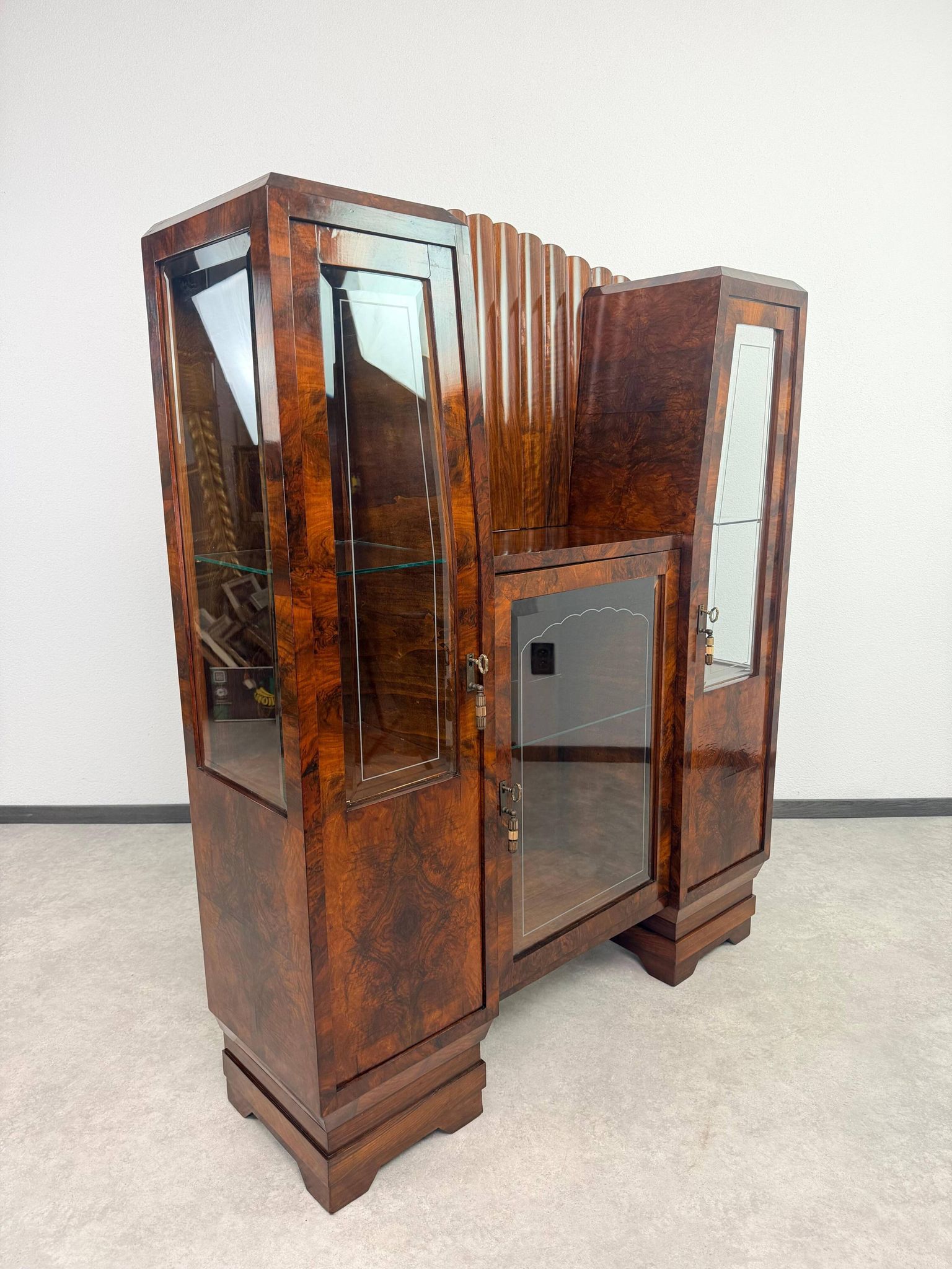 French Art Deco display cabinet