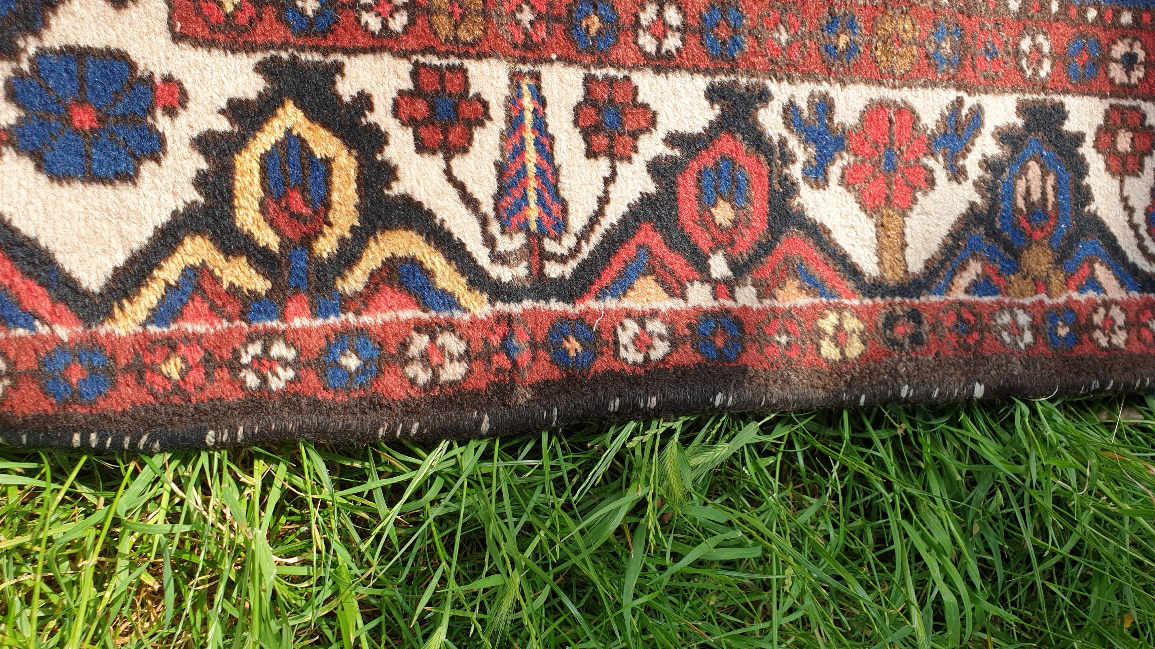 Oriental bakhtiar carpets 143x204cm