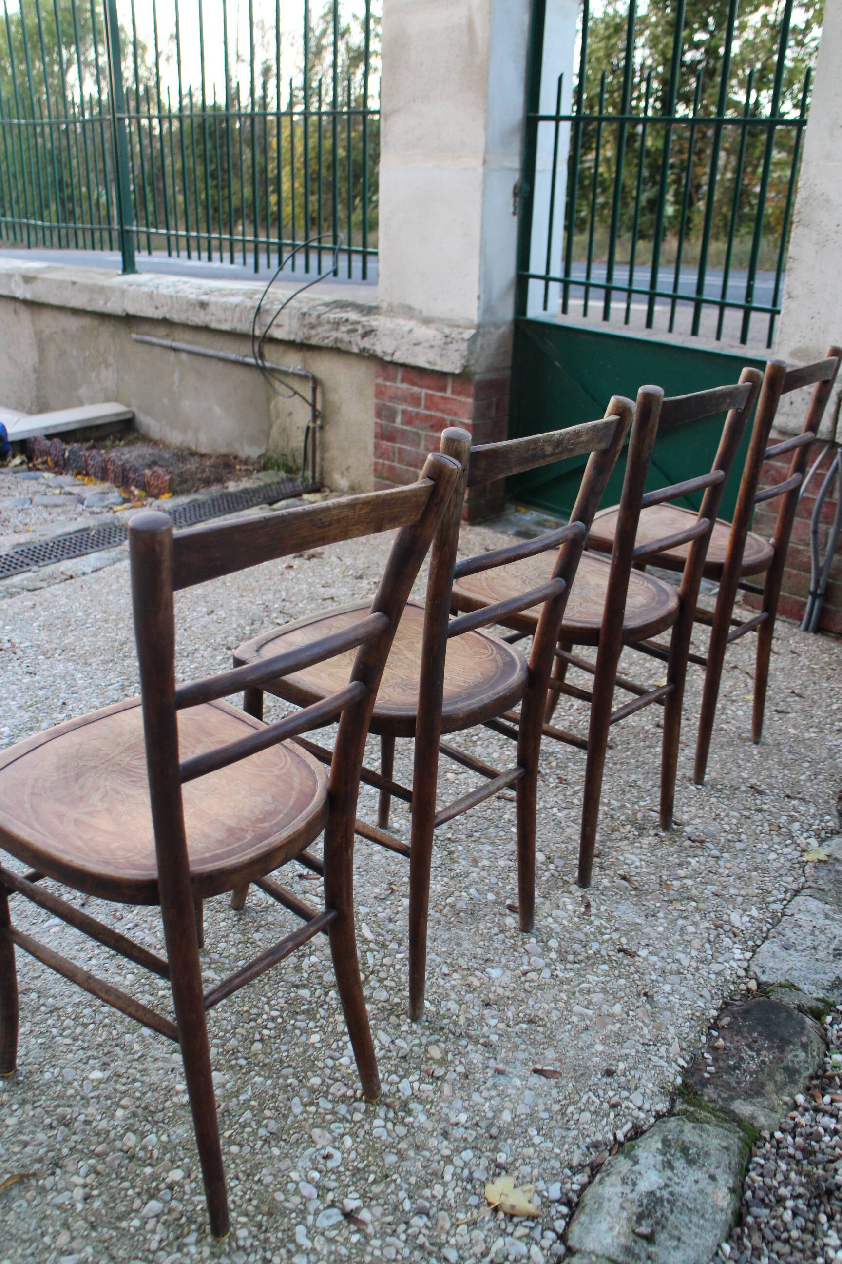 Lot de 4 chaises bistrot assises décorées