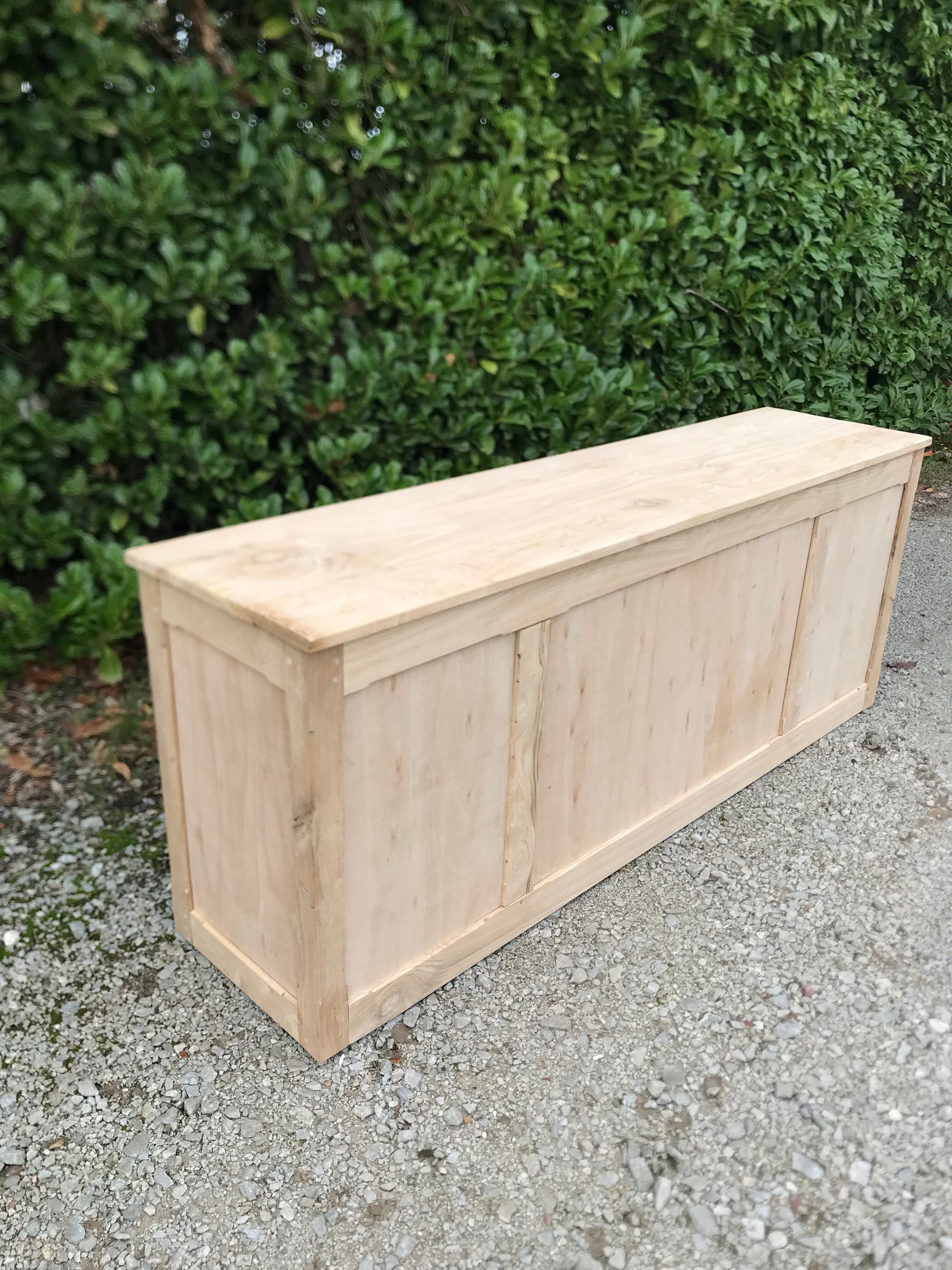 Shop counter in raw chestnut 205cm