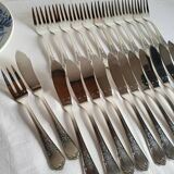 12 silver-plated metal fish cutlery pieces by Guildar, 24 pieces.