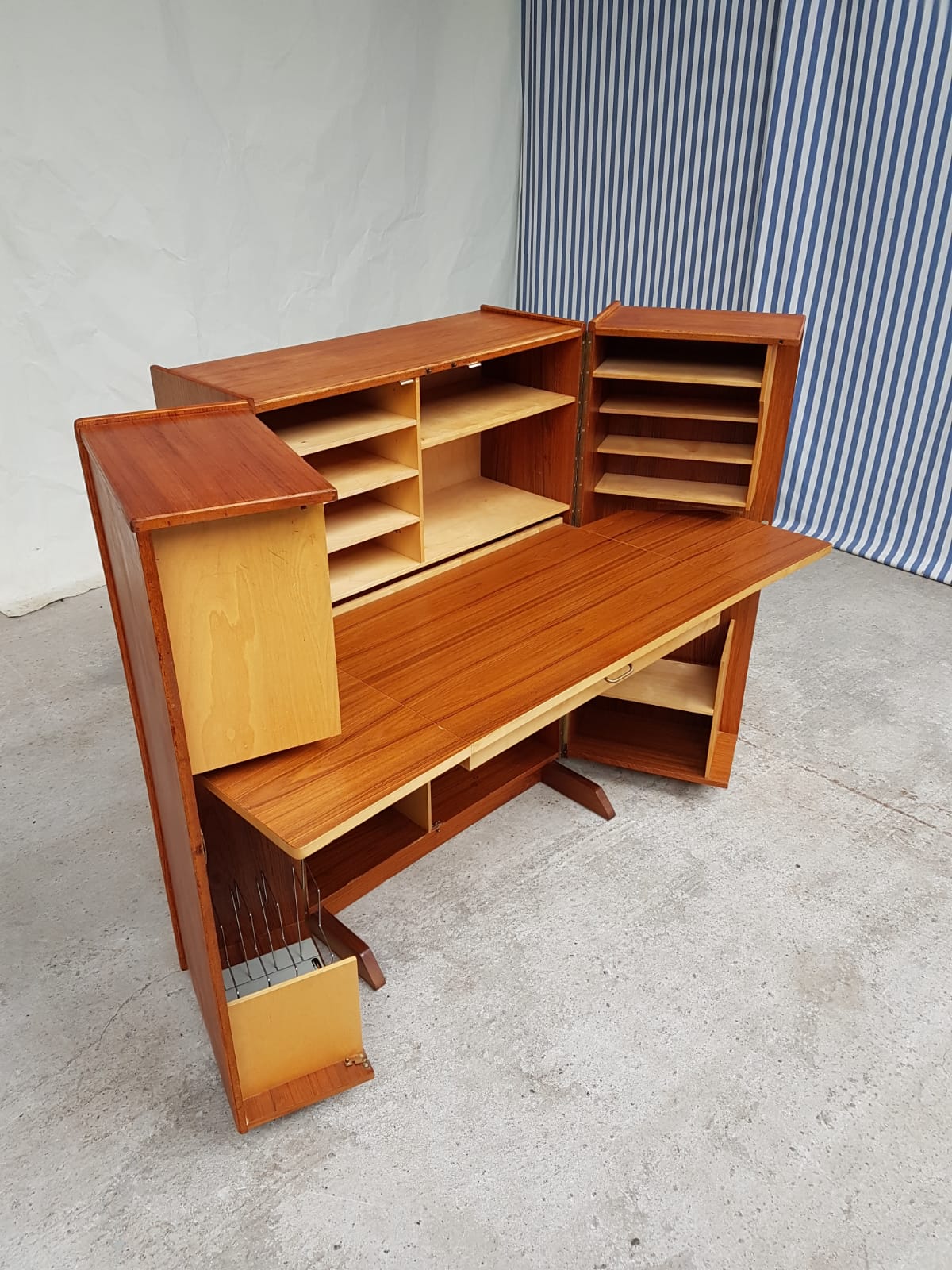 Mid century Norwegian desk-in-a-box by Pfeiffer