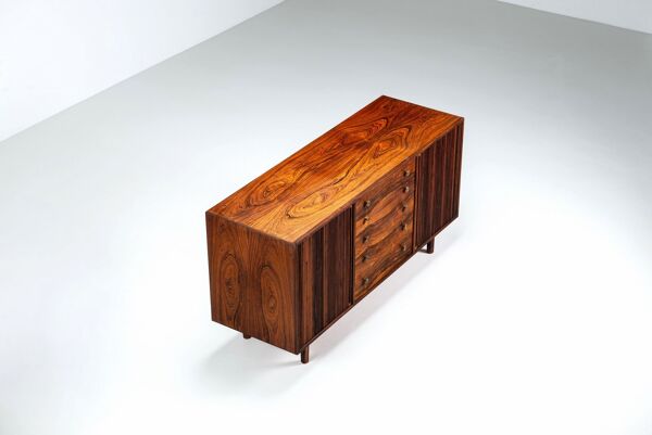 Enfilade scandinave en palissandre avec portes tambour, Danemark 1960