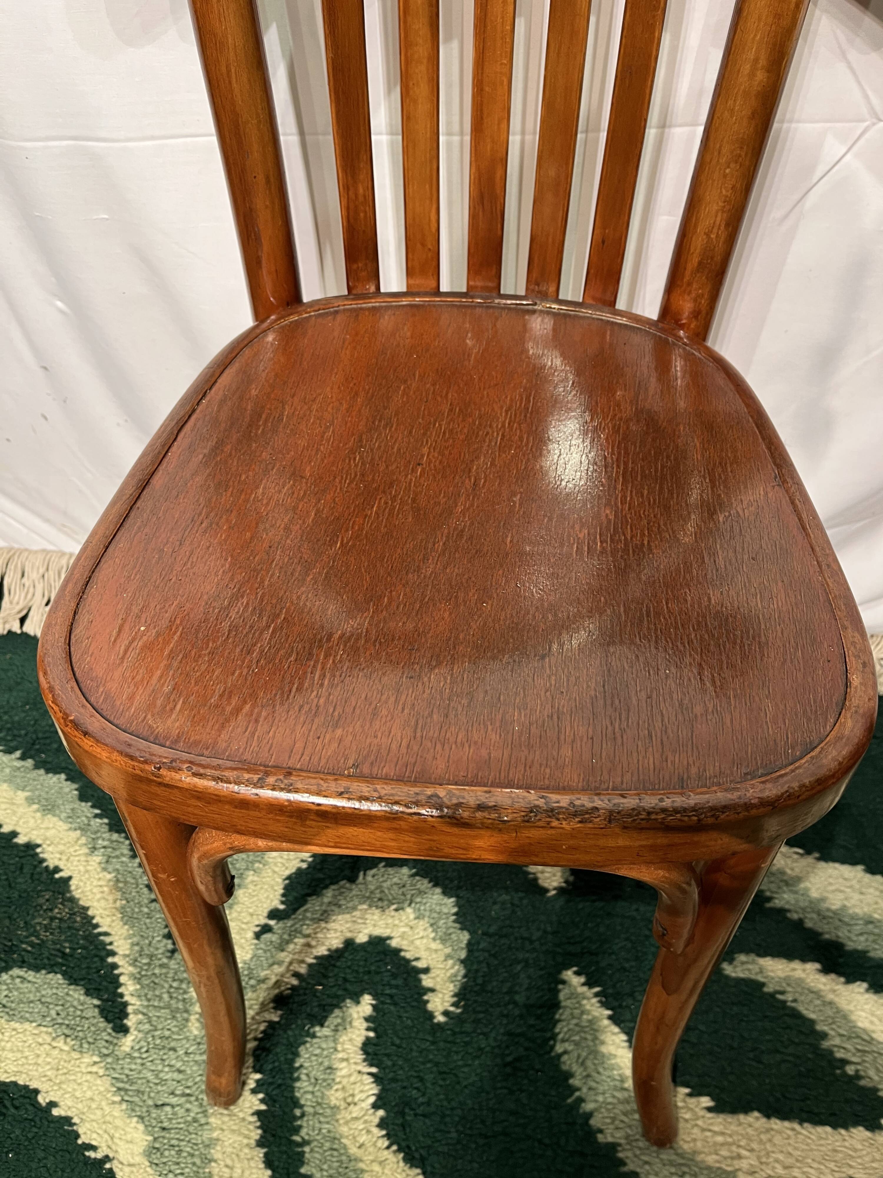 Chaise bistrot Thonet 1930