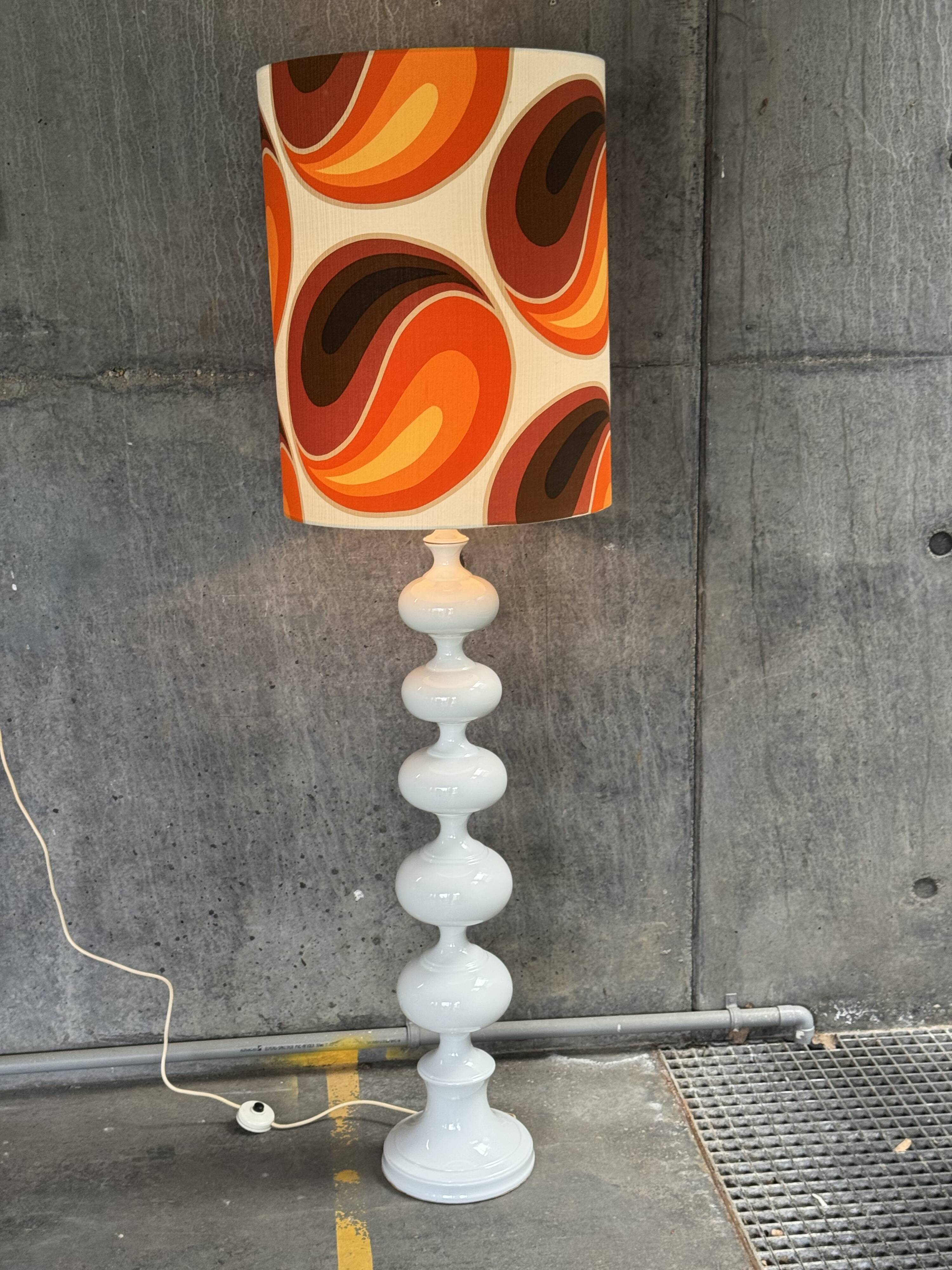 Lampe sur pied Bubble de Kasier Leuchten