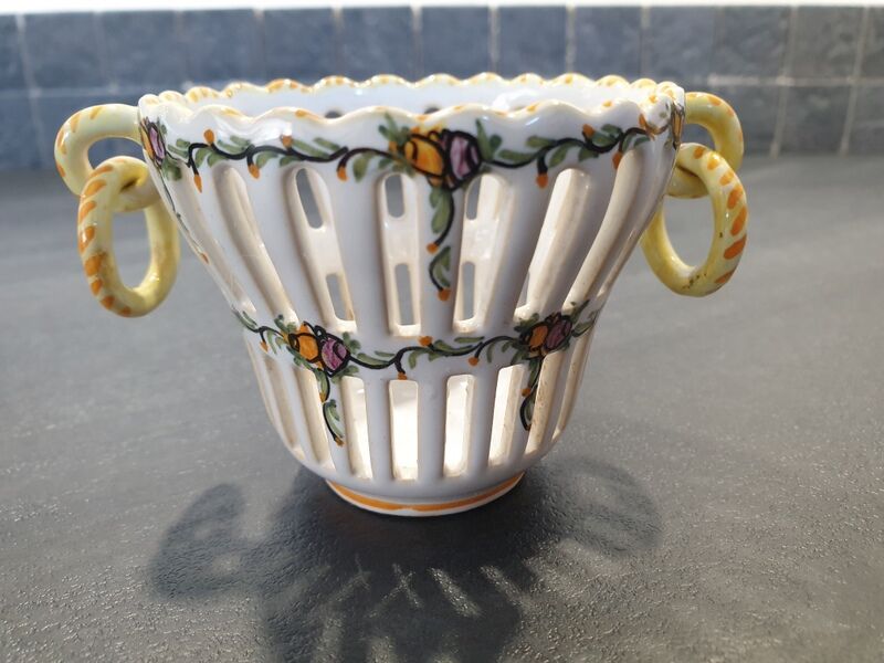 Basket in openwork earthenware Emile Tessier (1887-1971) in Malicorne