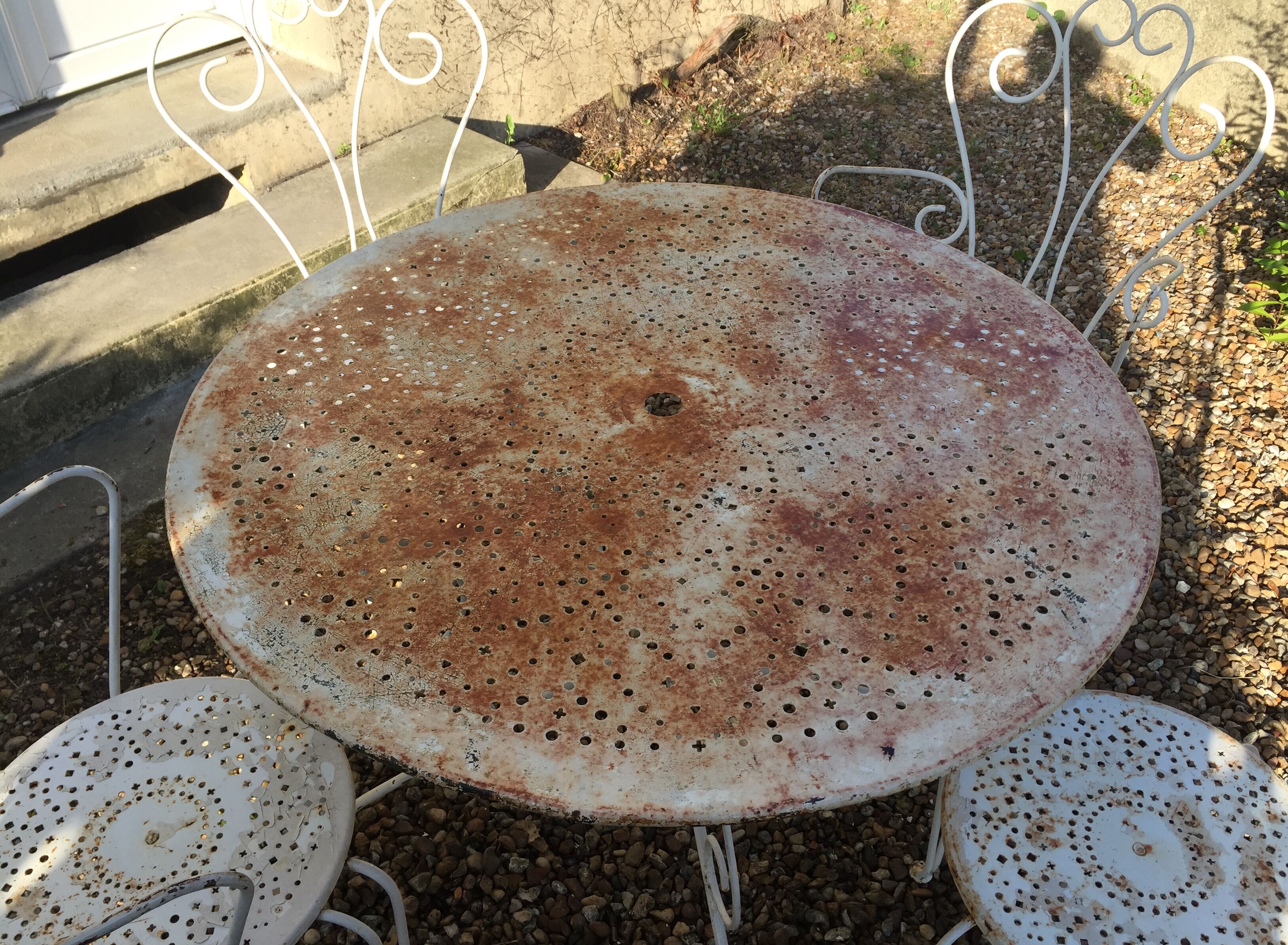 Garden furniture in wrought iron