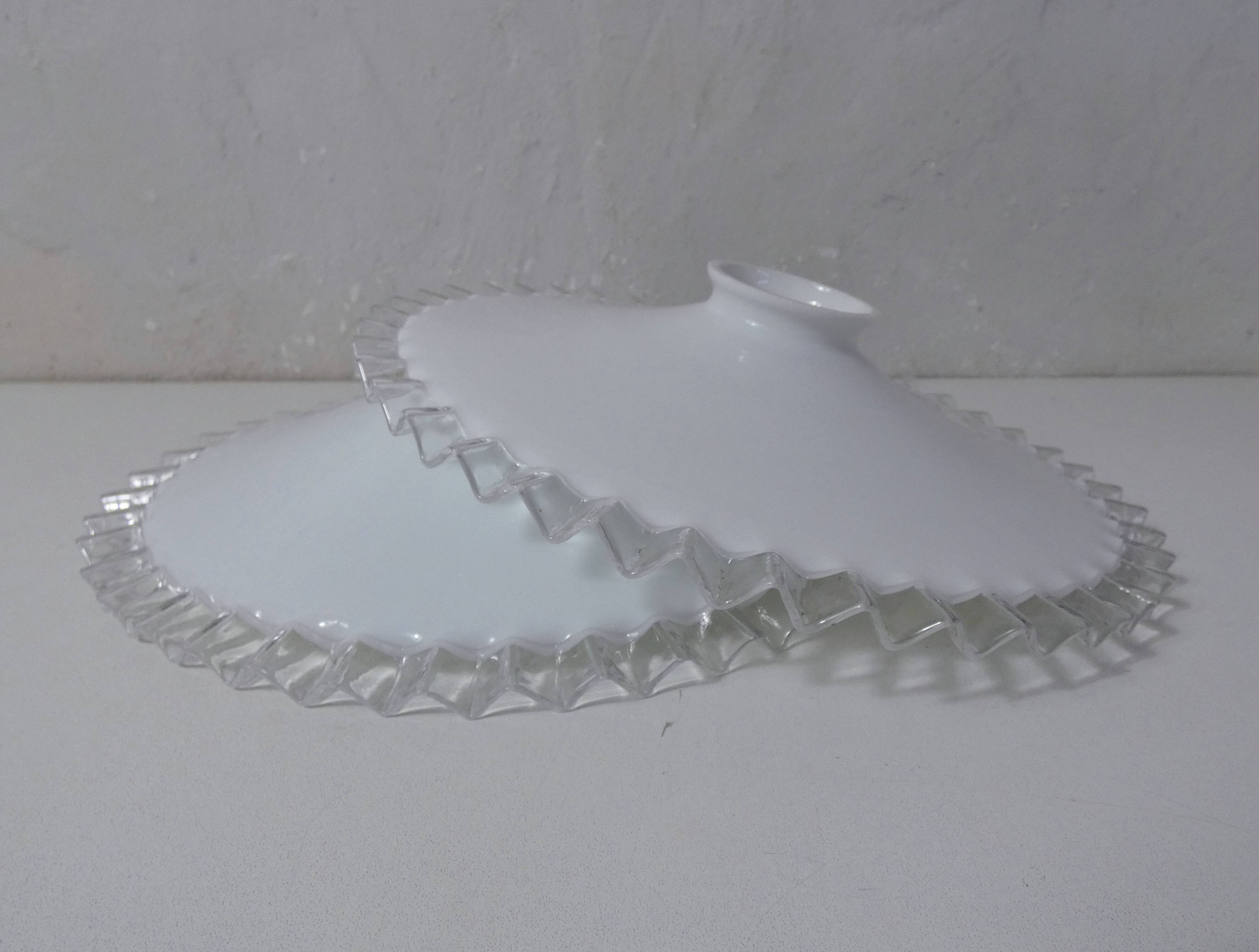 2 tulipes suspension en opaline blanche