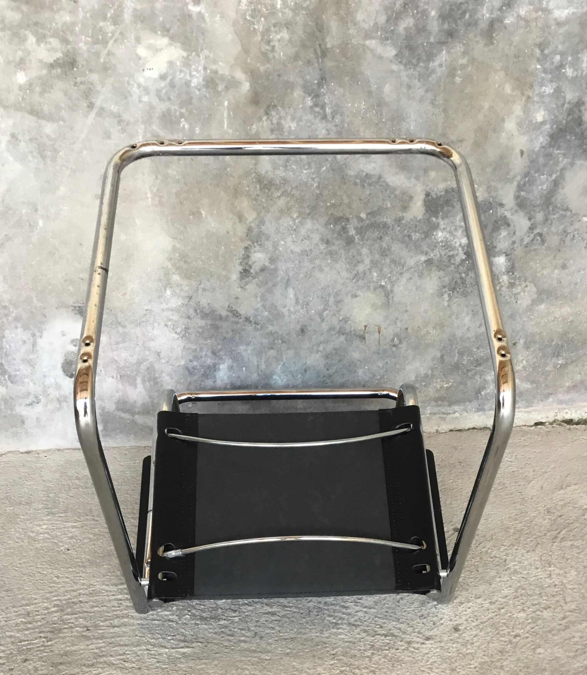 Cantilever armchair, made in Italy