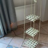 Shelf on wrought iron feet