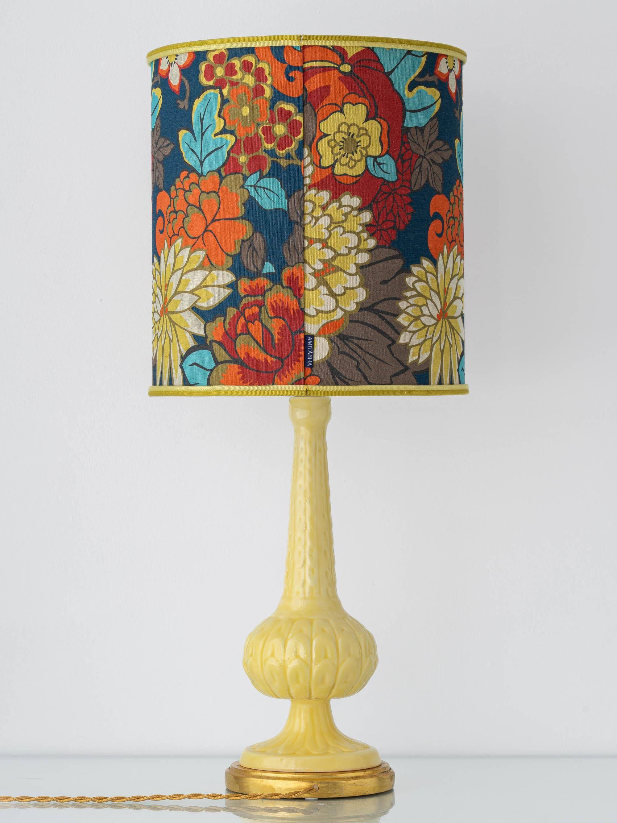 Lampe de table en céramique jaune espagnole, années 1960, abat-jour Liberty London rétro neuf