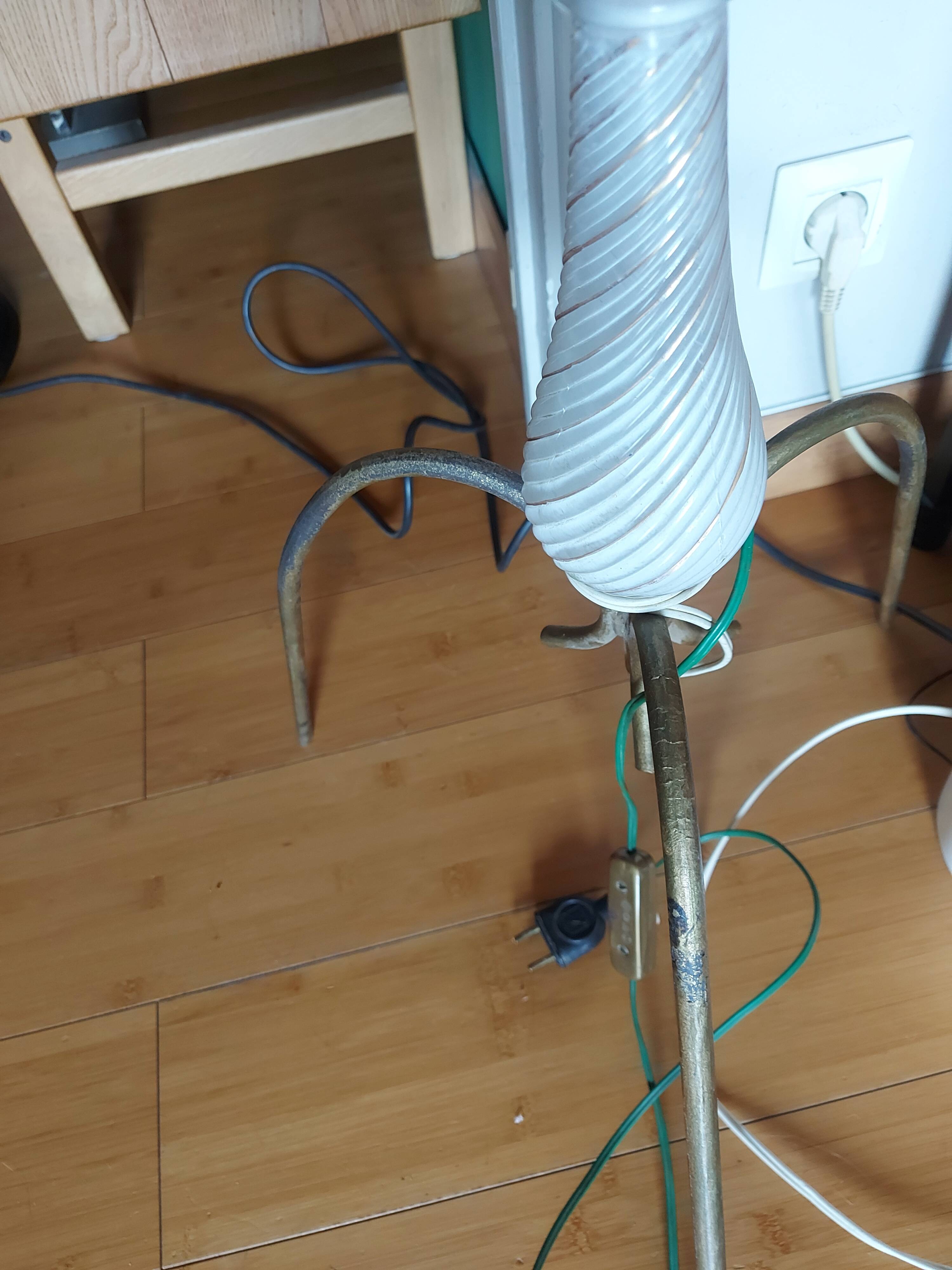 Vintage Wallano floor lamp