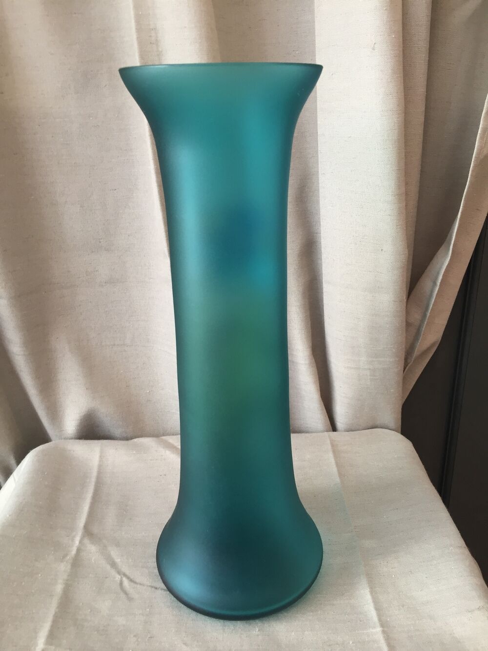 Vase made of glass paste with iris decoration