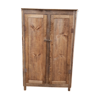 Workshop cupboard