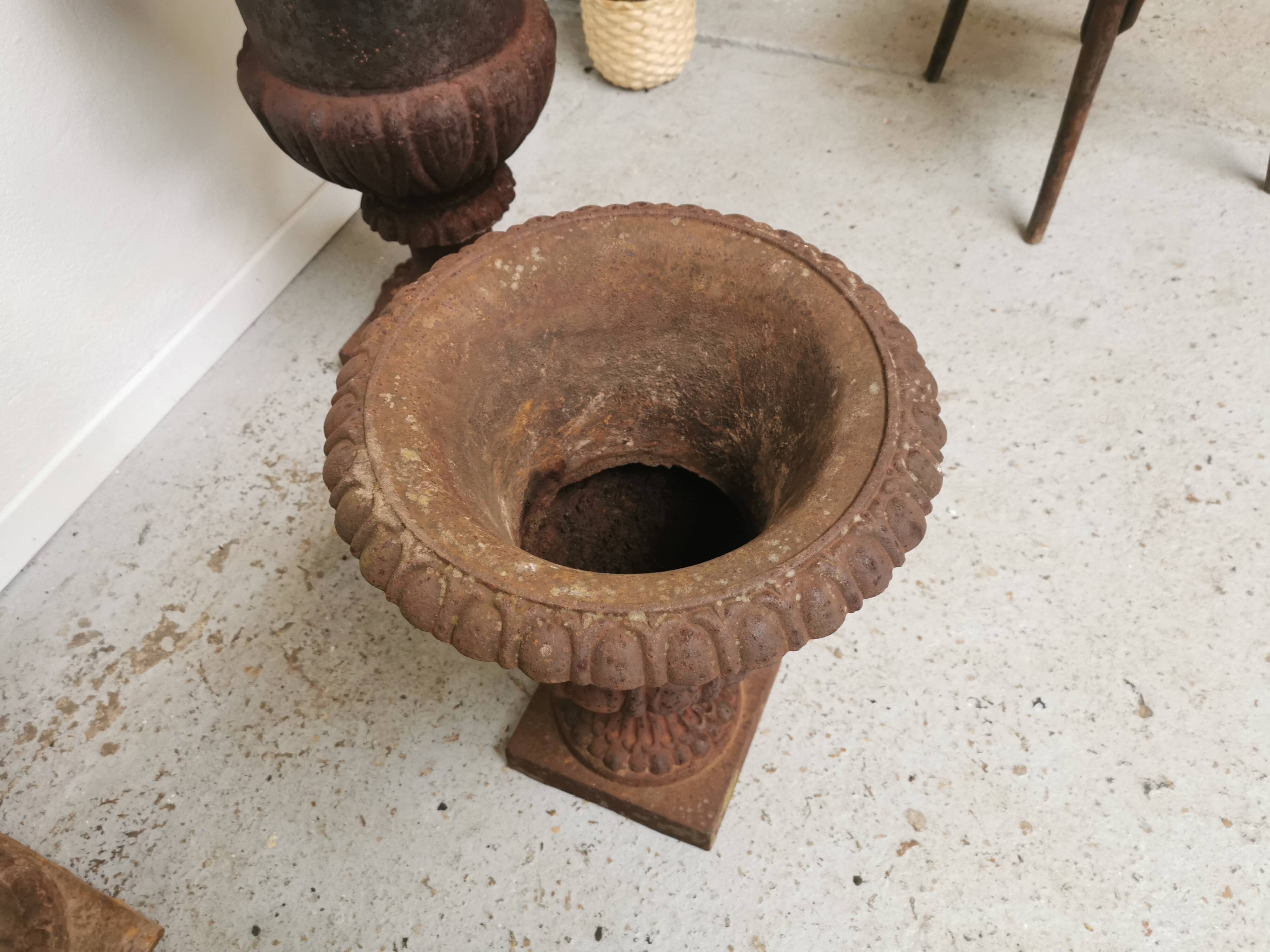 Paire de vase Médicis en fonte 50cm
