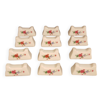 12 porcelain knife holders