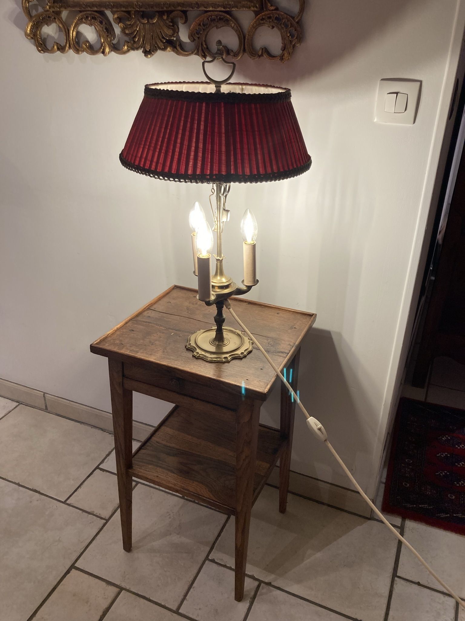 Lampe bouillotte de style Louis XVI