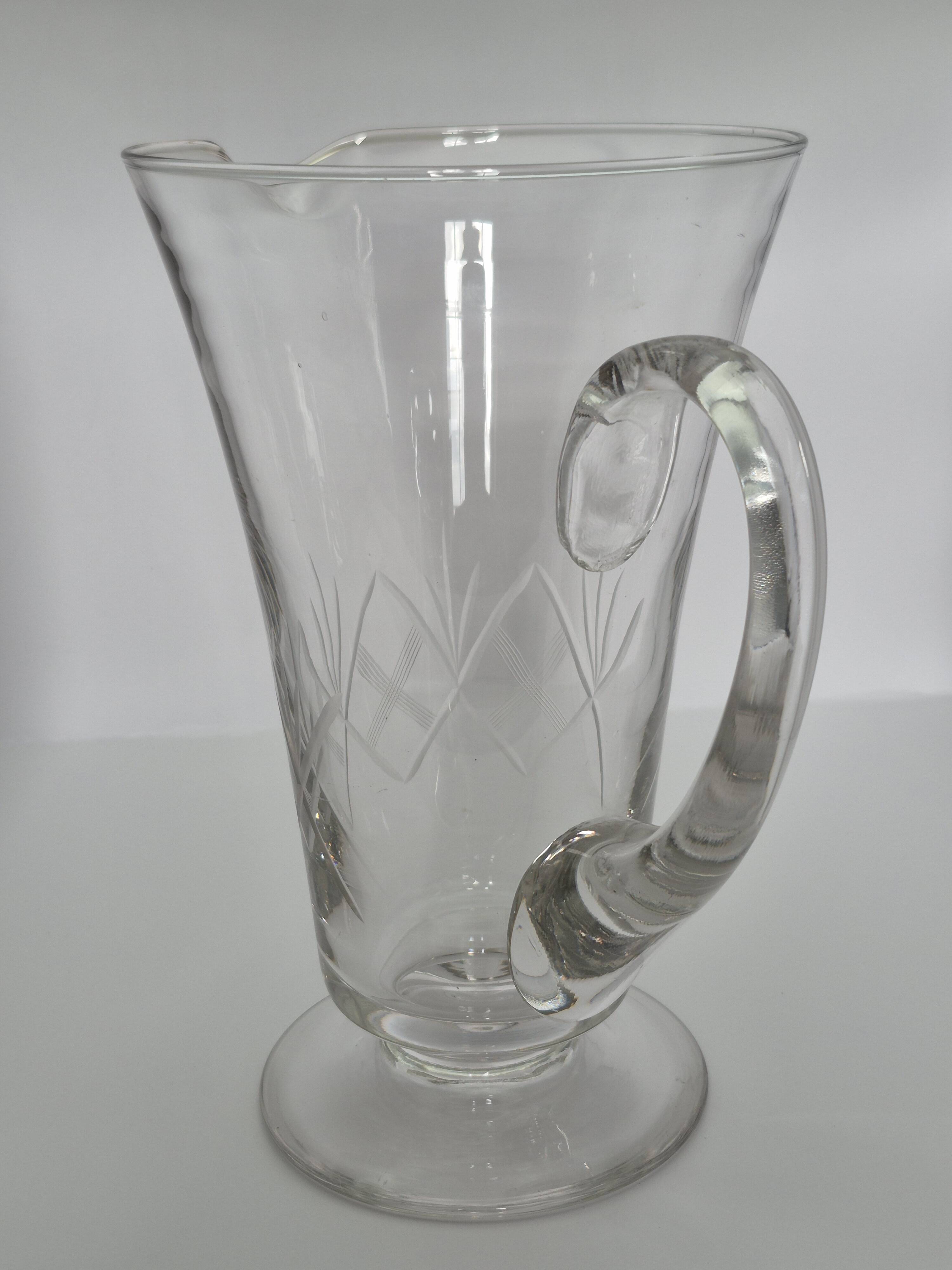 Cut crystal water jug from Fains – 21 cm – vintage
