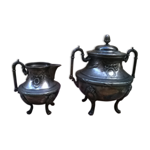 Sucrier et pot a lait