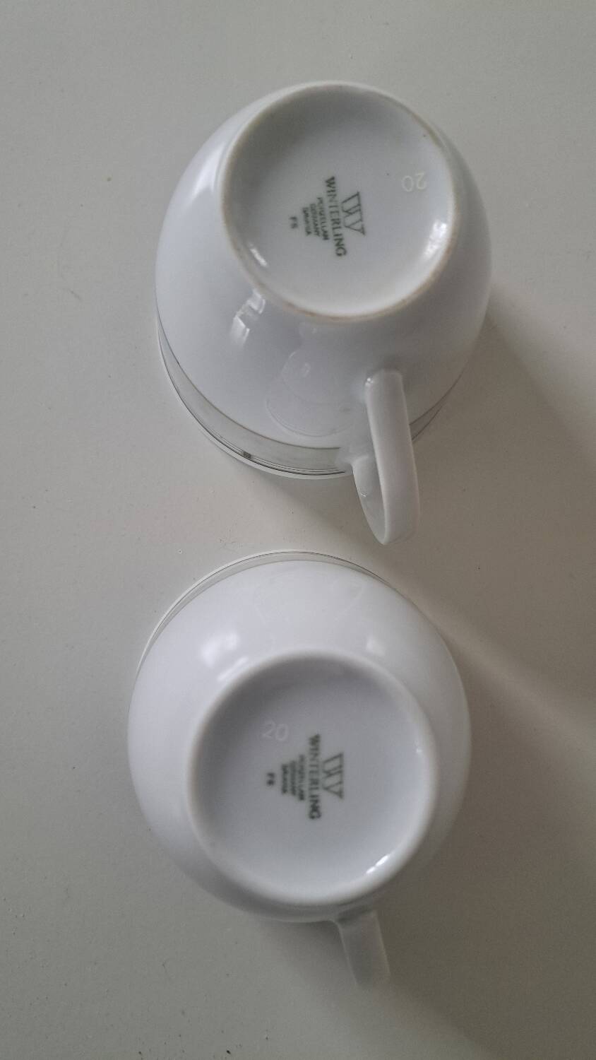 Set of 2 Winterling mugs