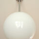 Suspension Art Déco globe en opaline vers 1940