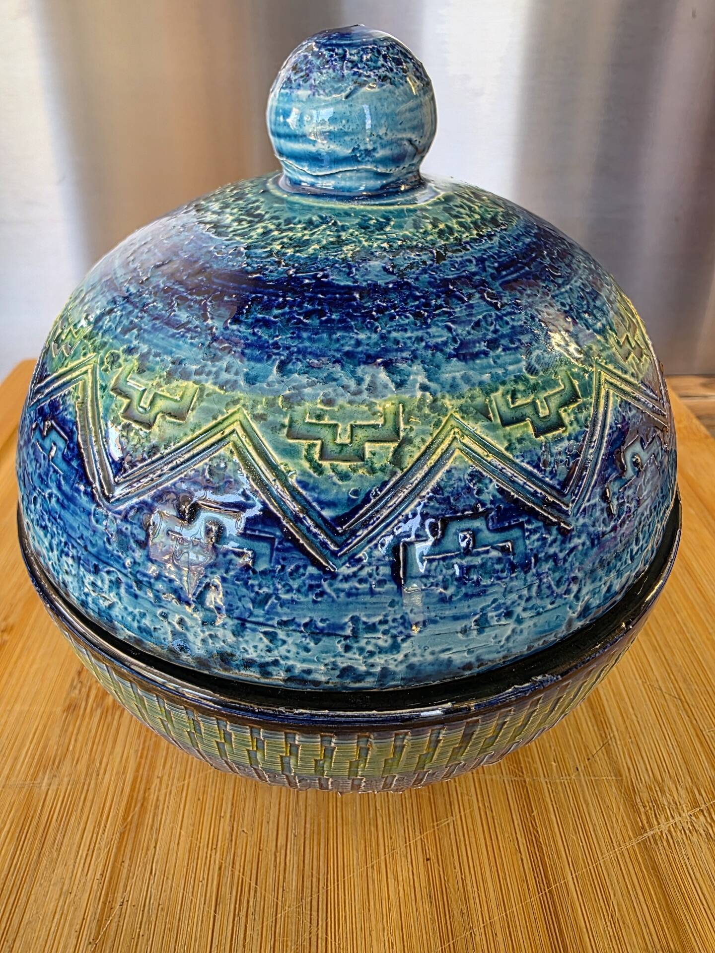 Vintage ceramic bonbonnière in Bitossi Rimini Blue style.