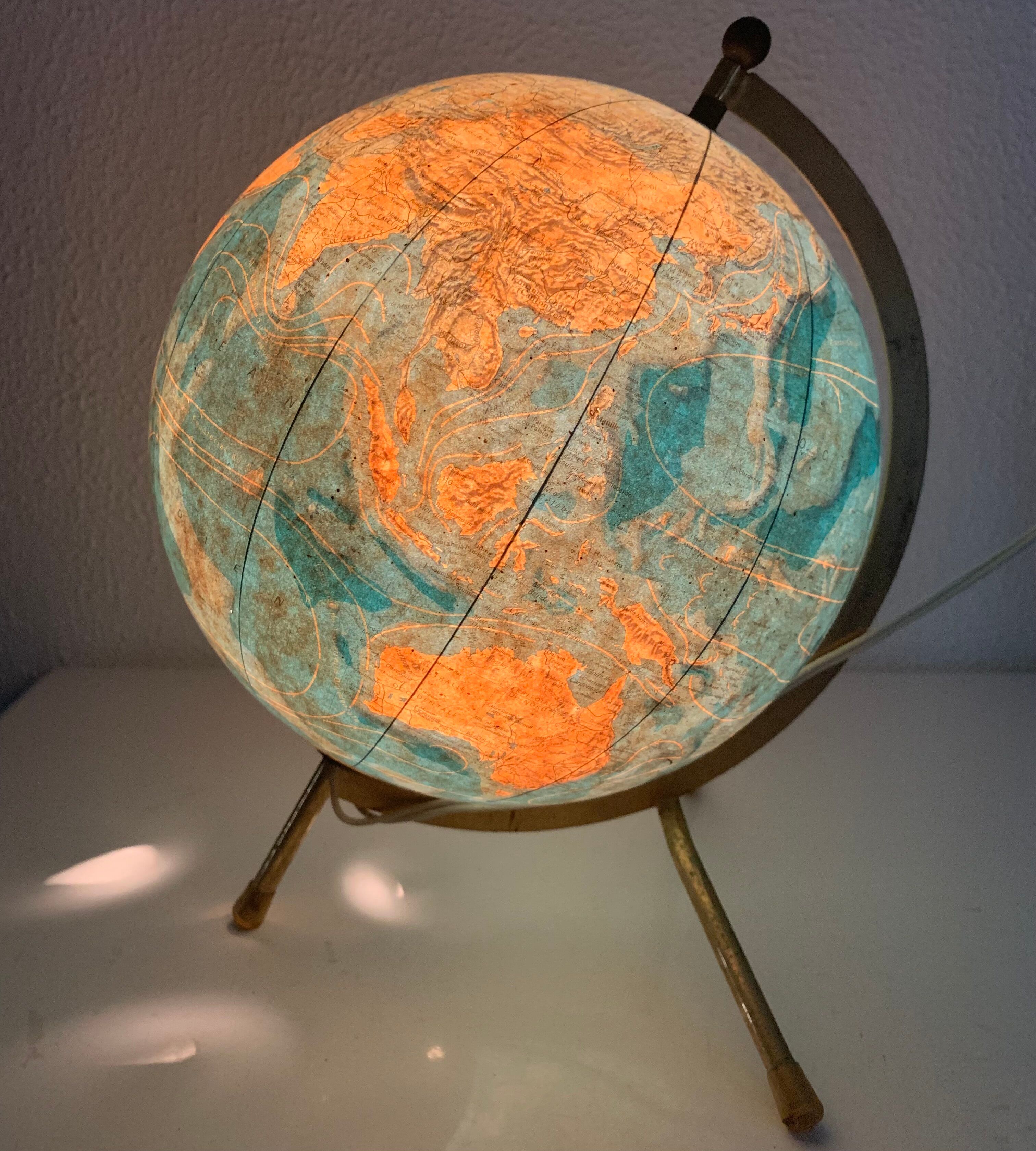 Vintage globe 1974 terrestrial tripod glass Taride