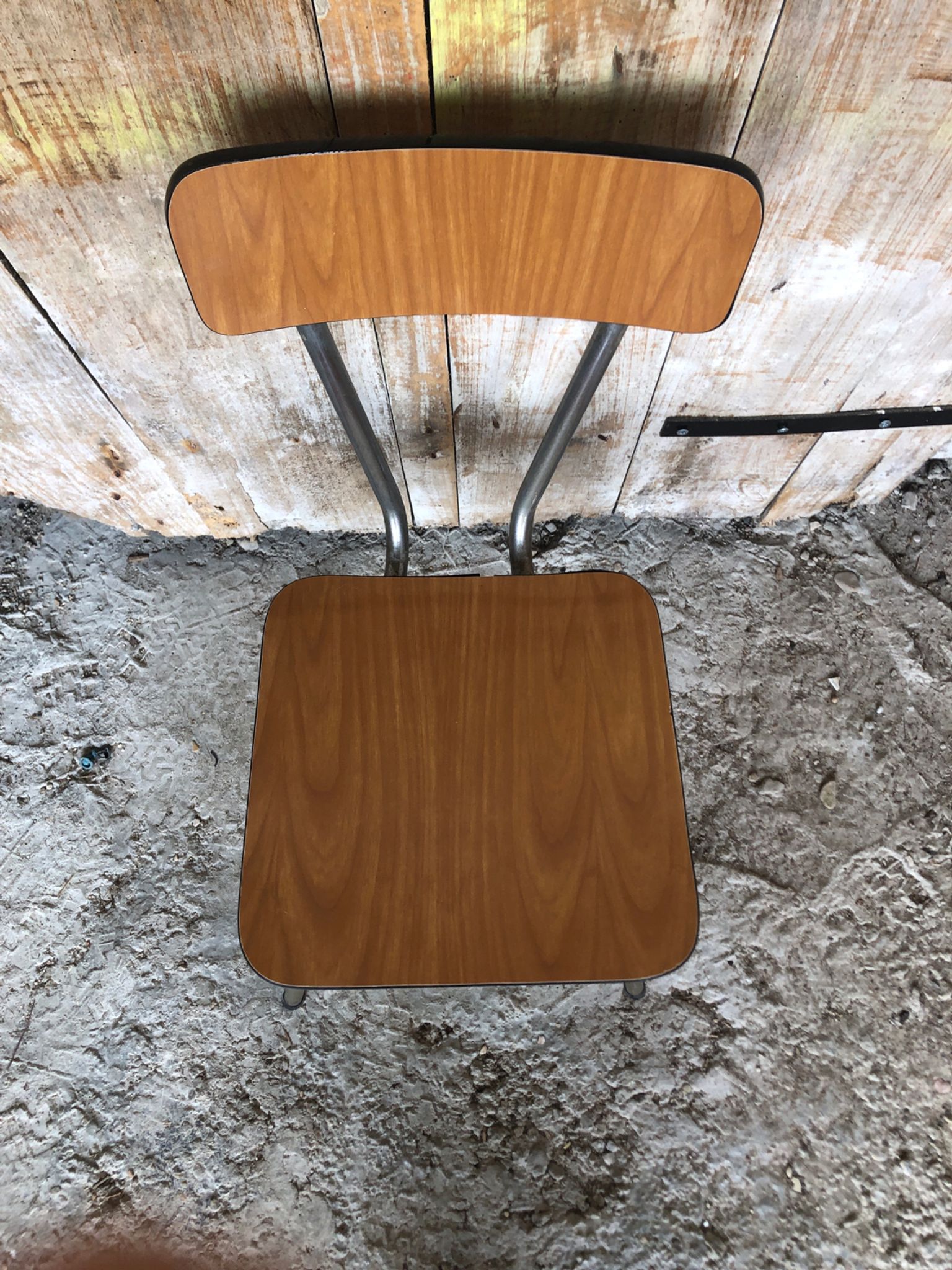 Series of 4 Formica Chairs Wood Legs Metal Chrome Vintage #A243