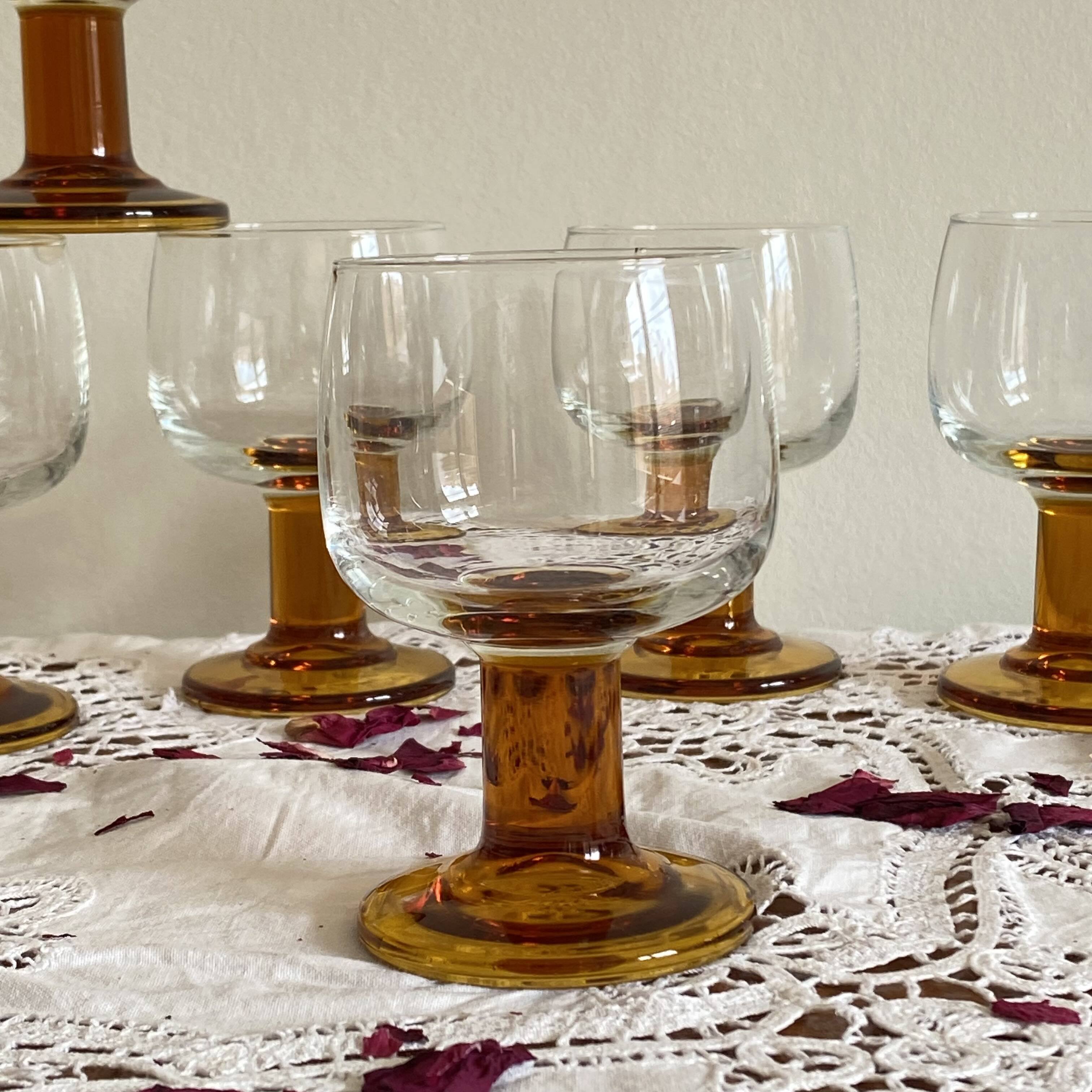6 medium antique seventies stemmed glasses, amber brown base, wine or water