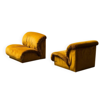 Pair of Tiffany Doimo Salotti lounge chairs, 1970s