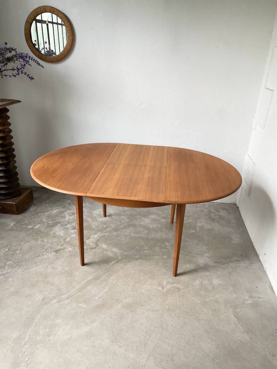 Scandinavian round teak table with extension