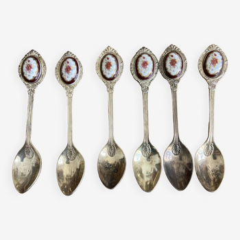 6 old teaspoons