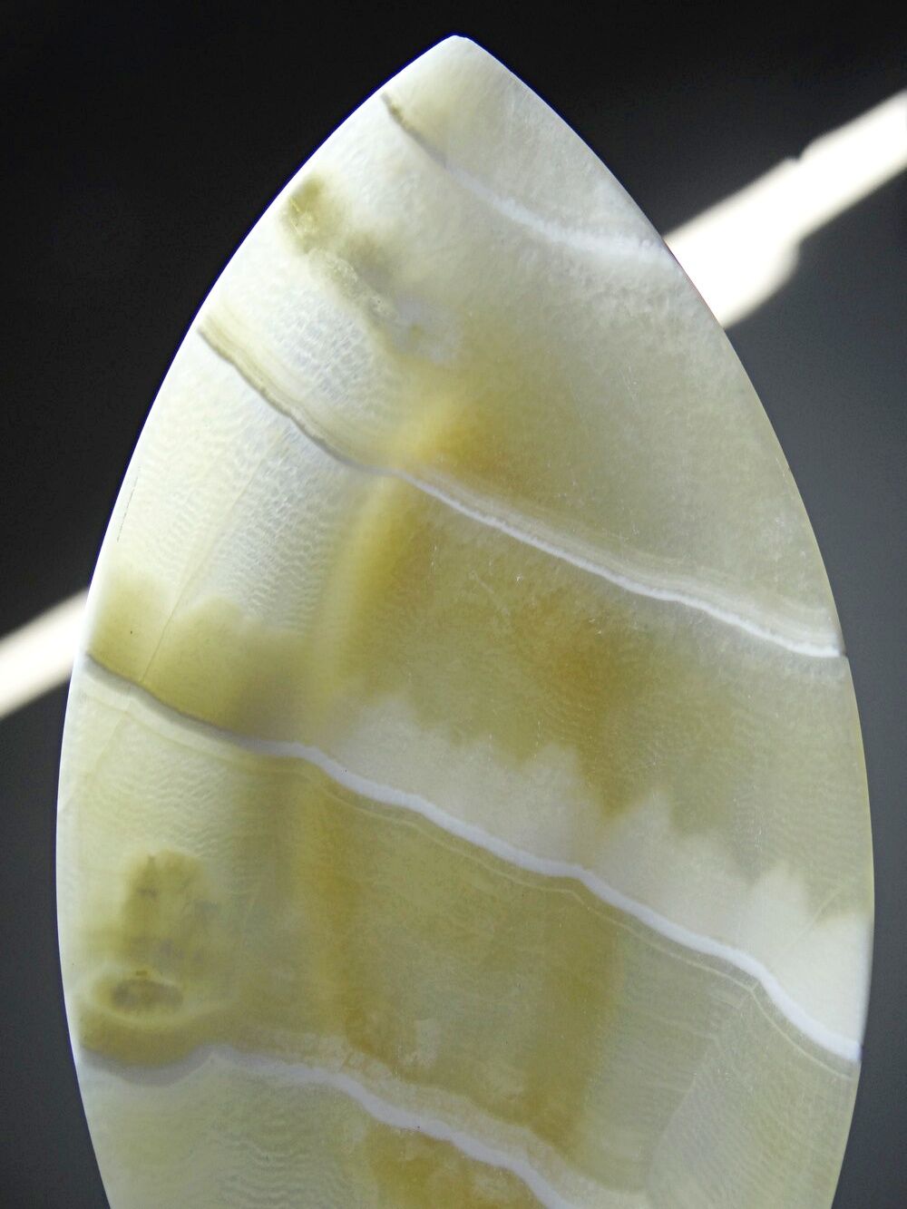 Handcrafted alabaster catchall from natural Egyptian vintage, 1960s-1970s.