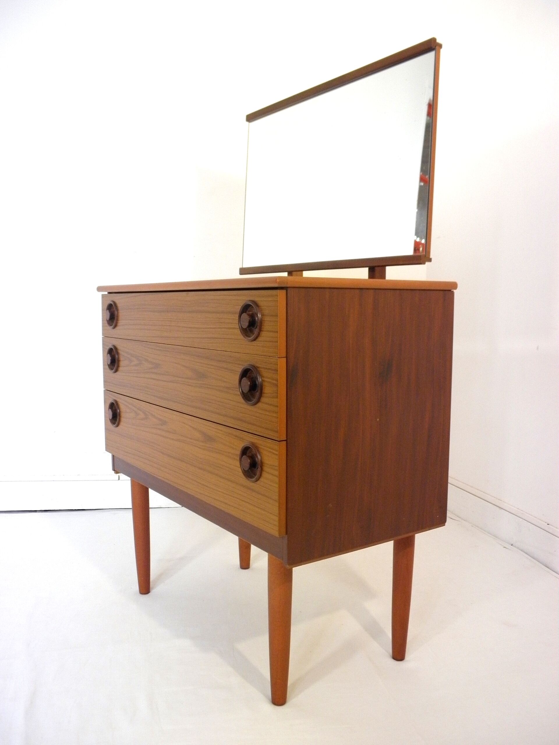 Chest of drawers dresser style scandinavian 70s