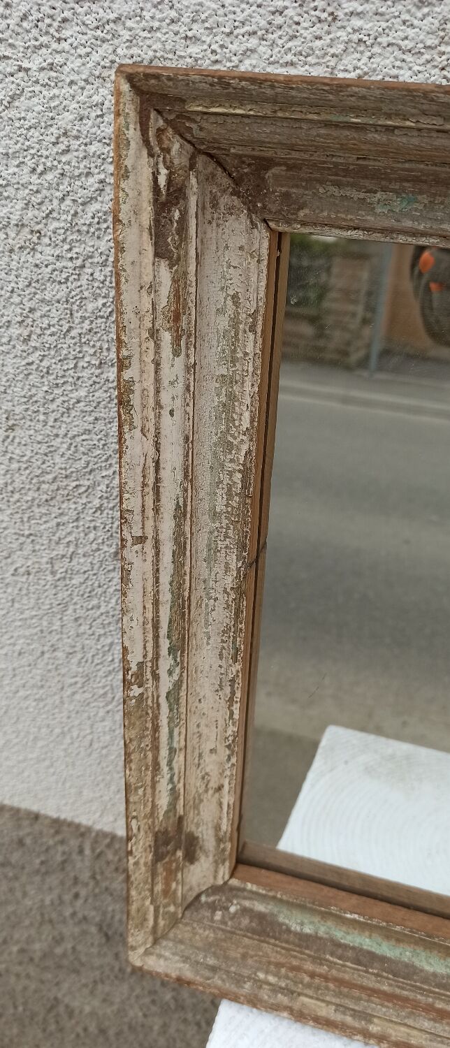 Square wooden mirror