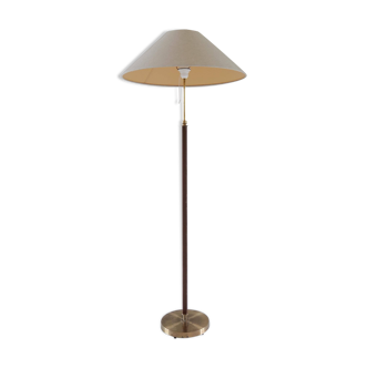 Mid-century brown leather and patinated brass floor lamp by Falkenbergs Belysning, Sweden, 1960s.