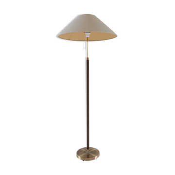 Lampadaire en cuir marron et laiton patiné du milieu du siècle par Falkenbergs Belysning, Suède, années 1960