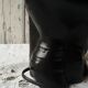 Black ceramic love couple lamp