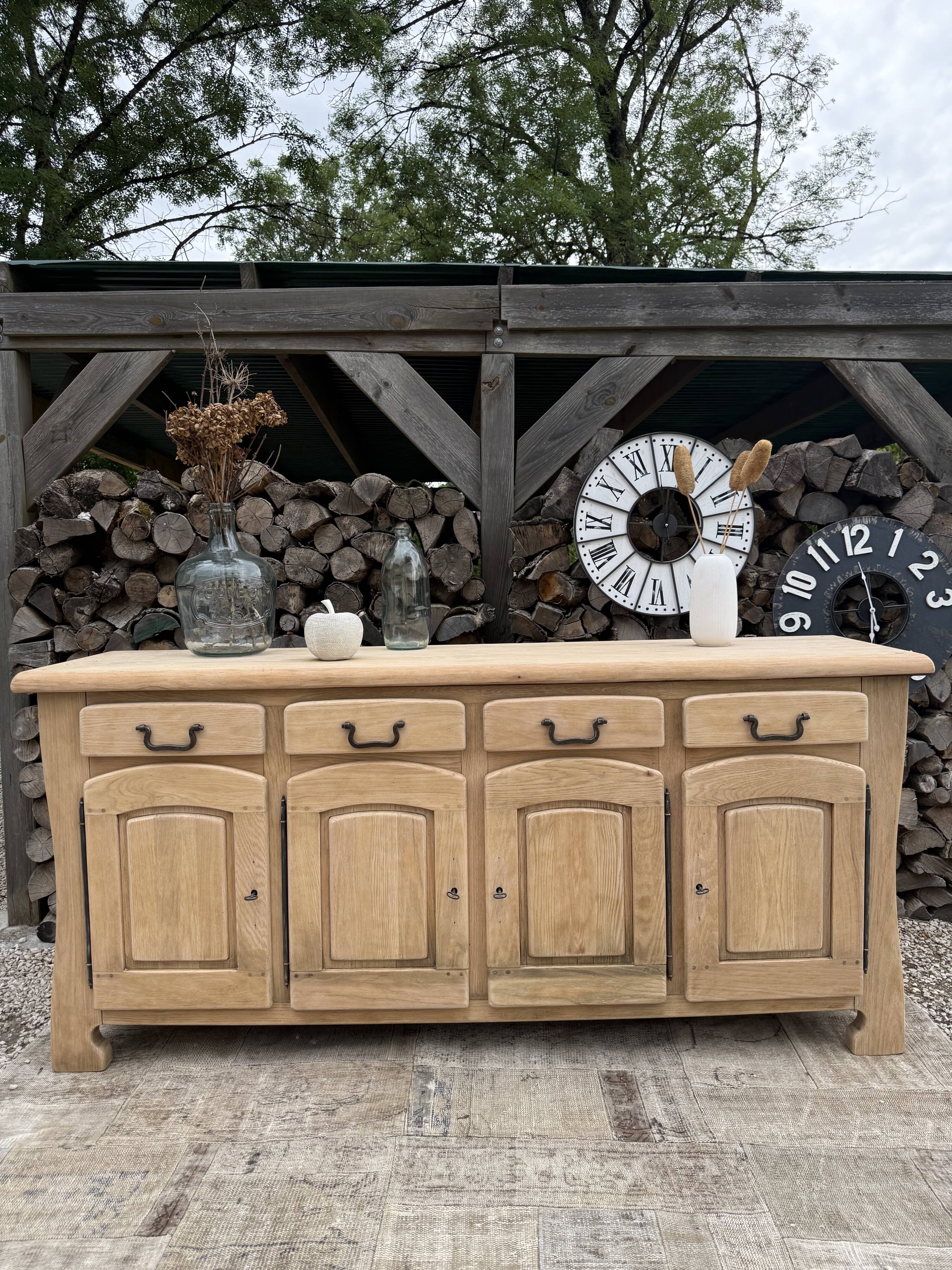 Renovated old enfilade
